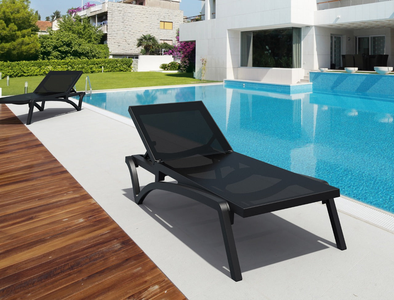 Asoleadora MARE, camastro de resina con malla sintética reclinable sumergible en agua
