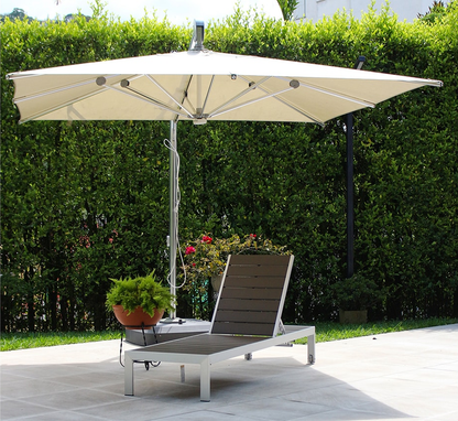 Vista de asoleadora NIZA, camastro de aluminio con colchoneta extraíble y ruedas para terraza
