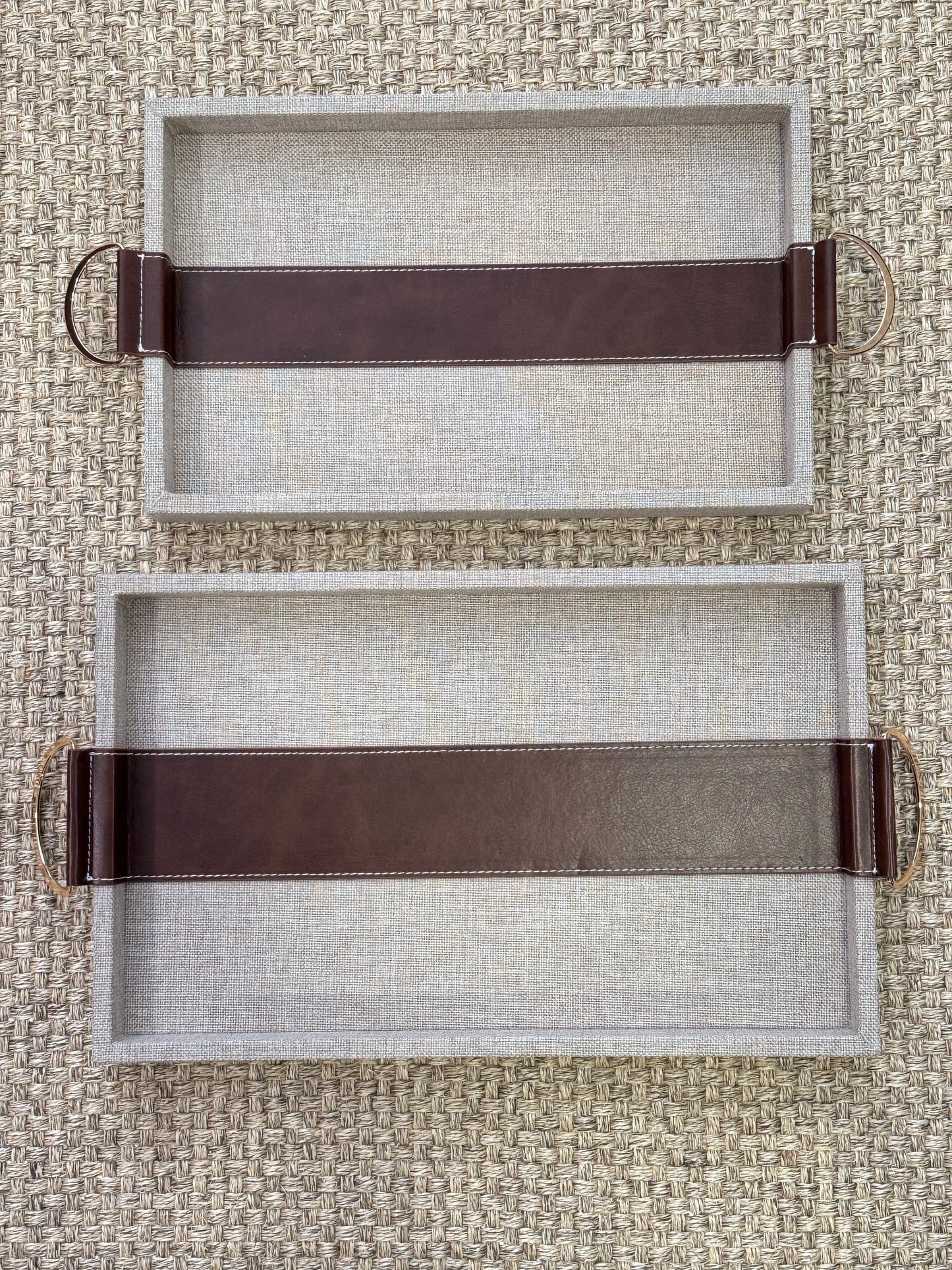 Bandejas rectangulares de madera con polipiel marrón para decoración de mesa