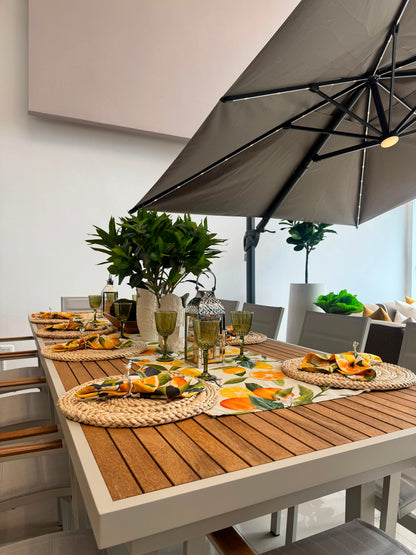 Comedor POMPANO para terraza cubierta con mesa extensible y sillas apilables