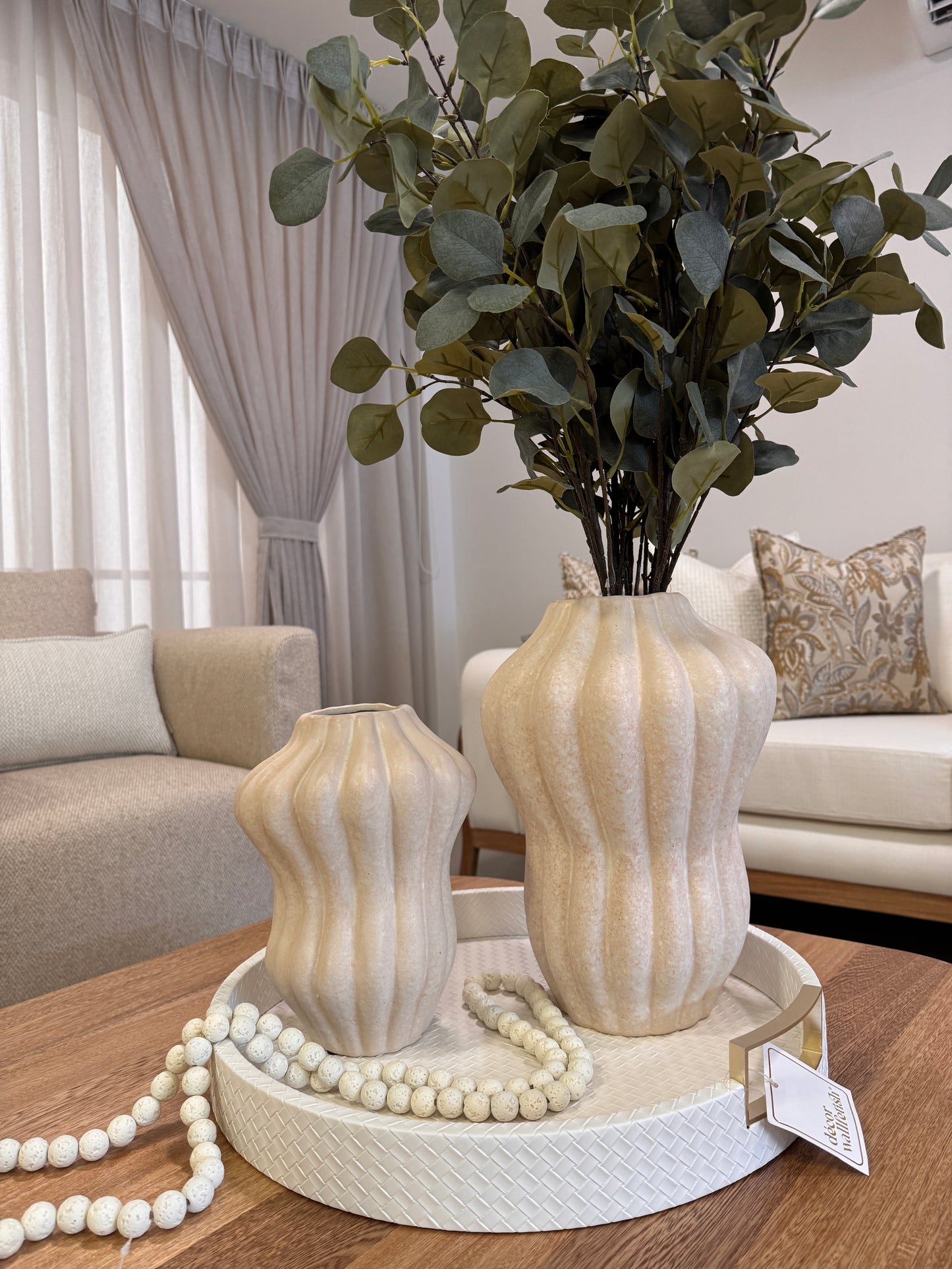 Jarrones Decorativos Color Beige de Marmolina - 2 Tamaños