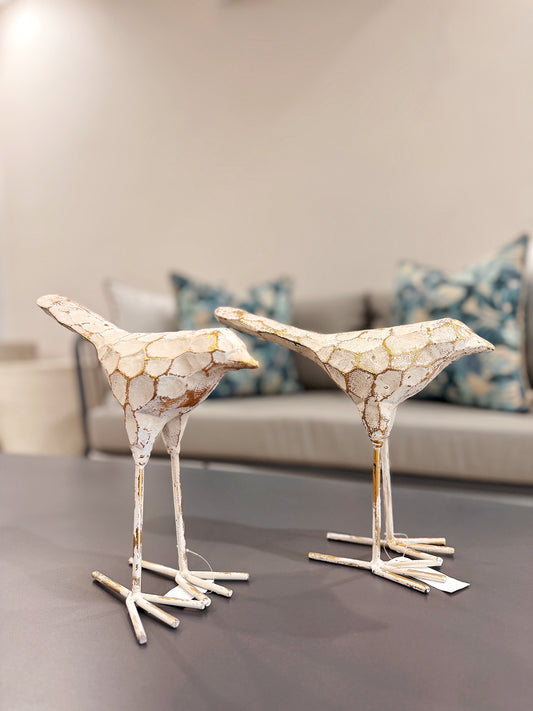 Figura Decorativa Pájaro Metálico Beige y Dorado