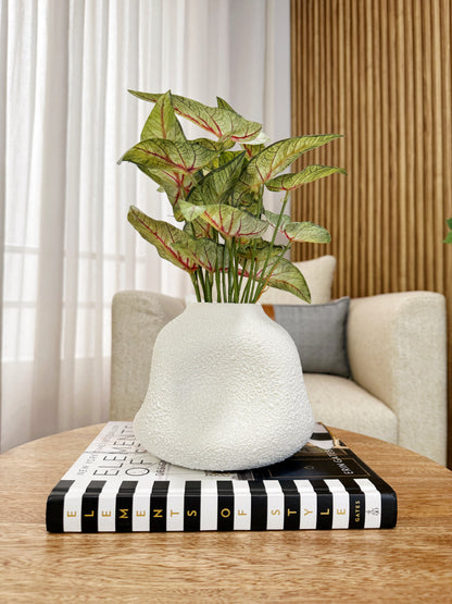 Jarrón blanco en resina con textura Ø 17 x 14cm, florero decorativo para mesa de centro