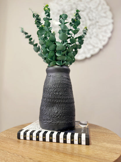 Jarrón Decorativo Negro de Cerámica