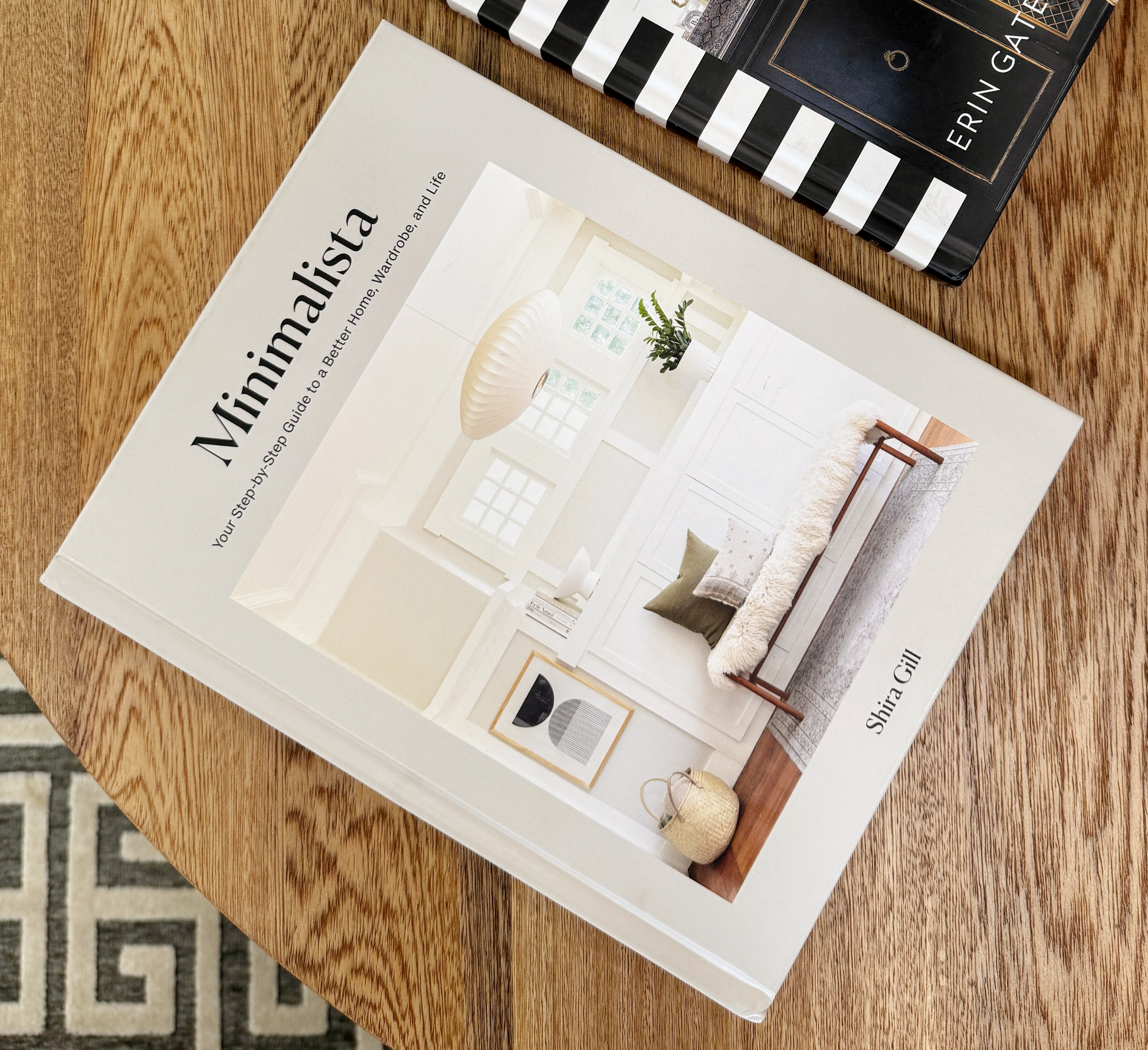 Libro decorativo minimalista de pasta dura, diseño contemporáneo para mesa de centro