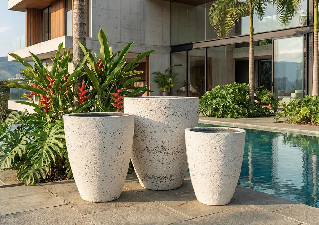 MAE Flower Pots - Set of 2