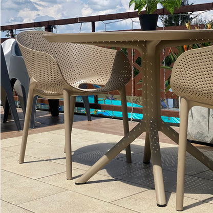 Mesa CIEL beige con silla CIEL PRO beige, conjunto de polipropileno para terraza
