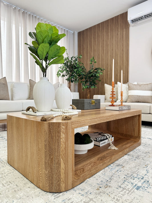 Mesa de centro rectangular en madera maciza con diseño flor morado