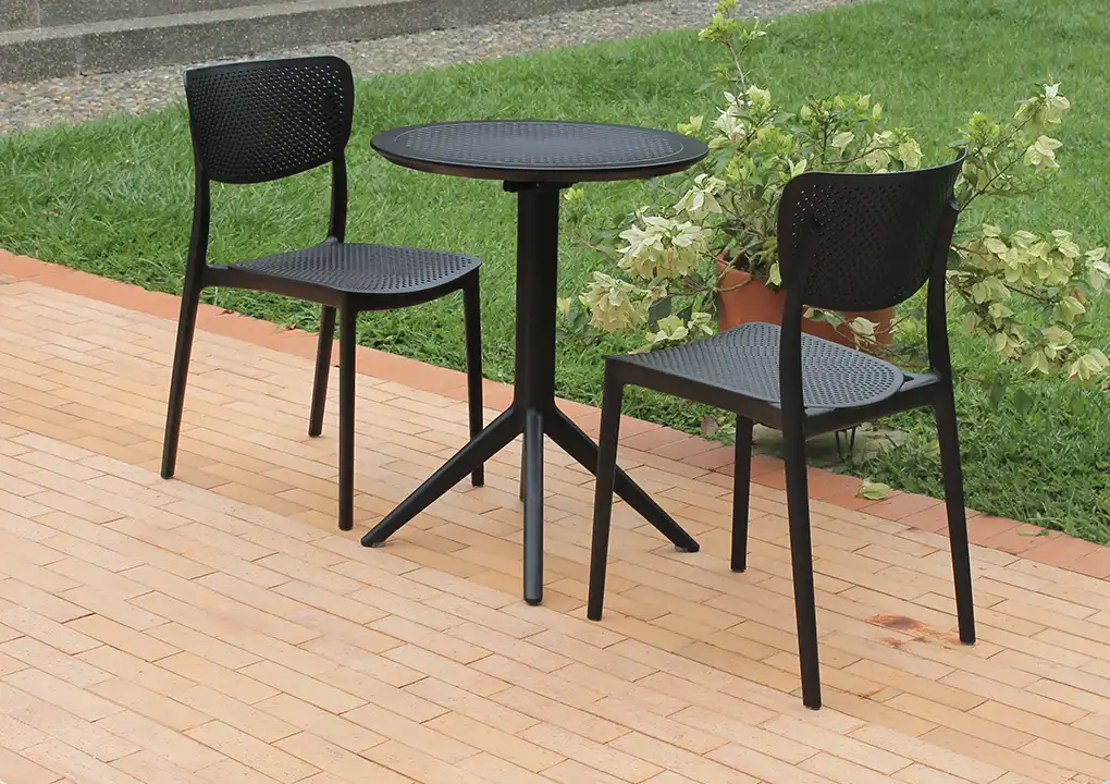 Mesa de comedor SOLE negra con silla COMFORT, mesa redonda plegable de resina para terraza

Detalle de mesa de comedor SOLE - Kasanova