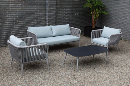 Vista de sala AMALFI gris, conjunto de sofás de aluminio con cuerdas de poliéster para balcón