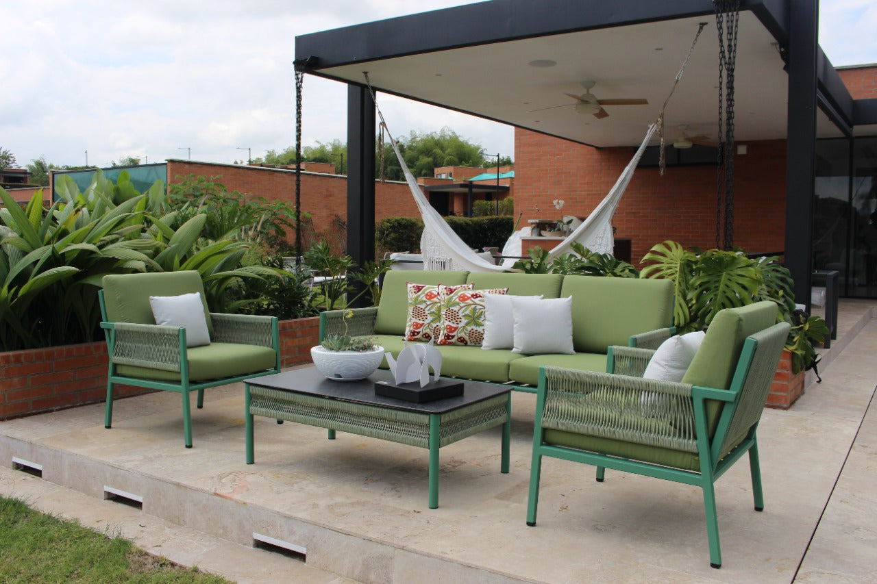 Set de sala AMAZONAS verde, sala de aluminio con cuerdas de poliéster y cojines blancos para terraza cubierta
