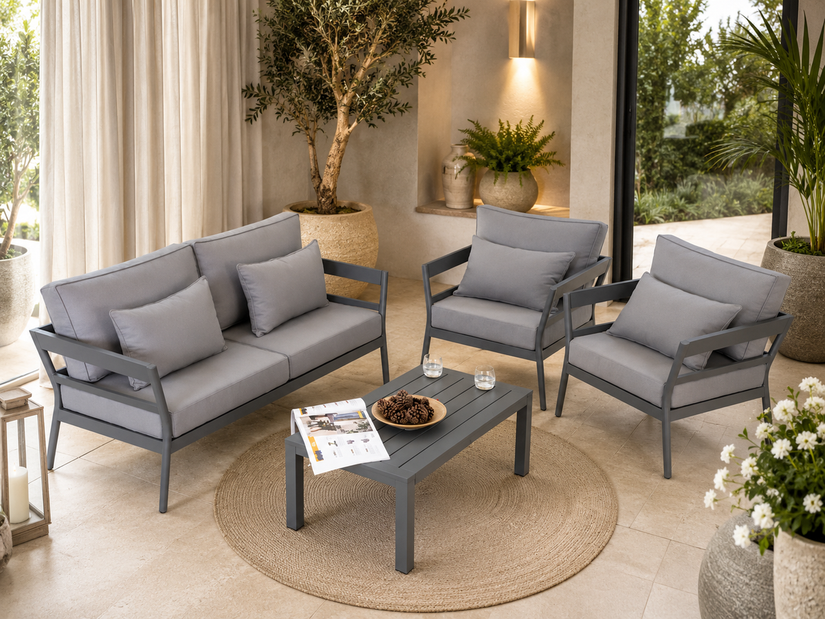 Sala CADAQUES para terraza con sofá, sillones y mesa de centro