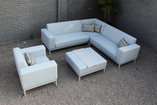 Set de sala CANARIAS gris claro, sala de aluminio con bandejas integradas y cojines para terraza cubierta
