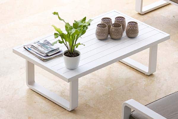 Set de sala PORTO blanca, sala de aluminio blanco con cojines taupe para terraza cubierta