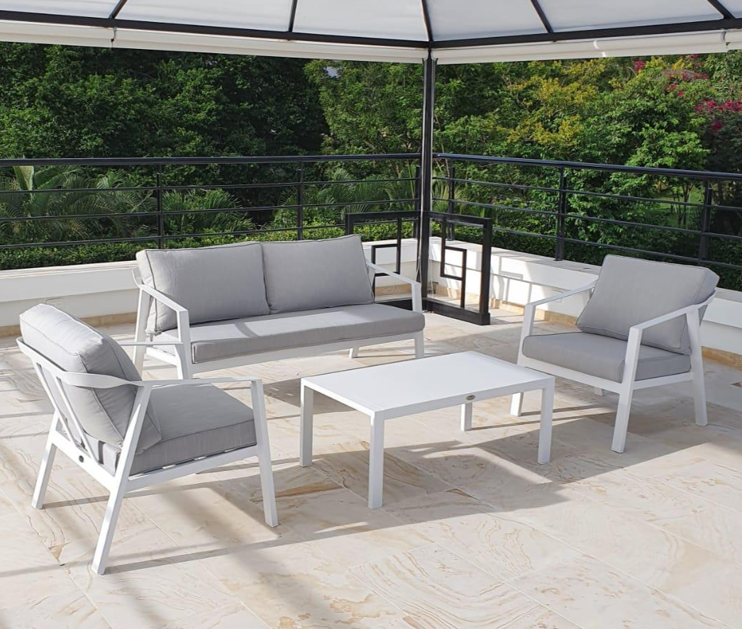 Vista de sala TARRAGONA, conjunto de sofás de aluminio con cajonería para balcón
