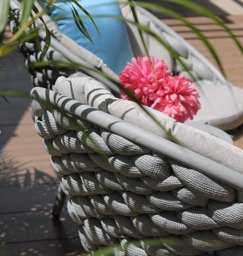 Set de balcón SORI crema, sofás de aluminio con cuerdas de poliéster y cojines antideslizantes