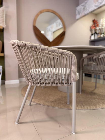 BOWDON chair