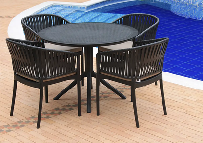 Vista de mesa de comedor CIEL con silla COSTEIRA, mesa redonda de resina con protección UV para terraza
