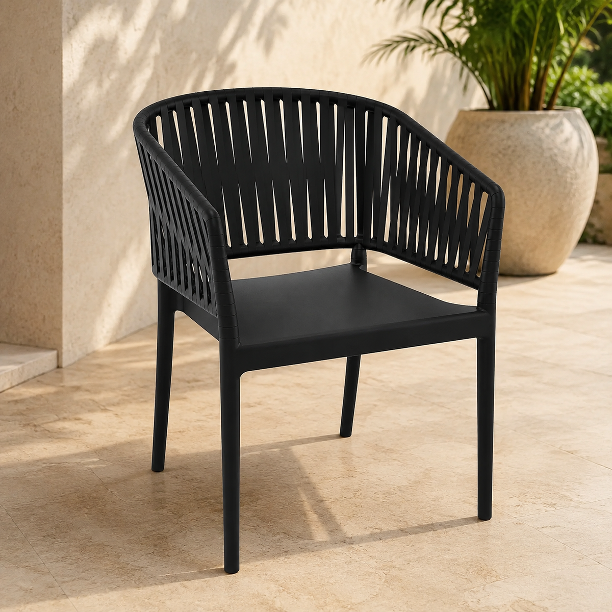 Silla COSTEIRA negra apilable para mobiliario exterior e intemperie