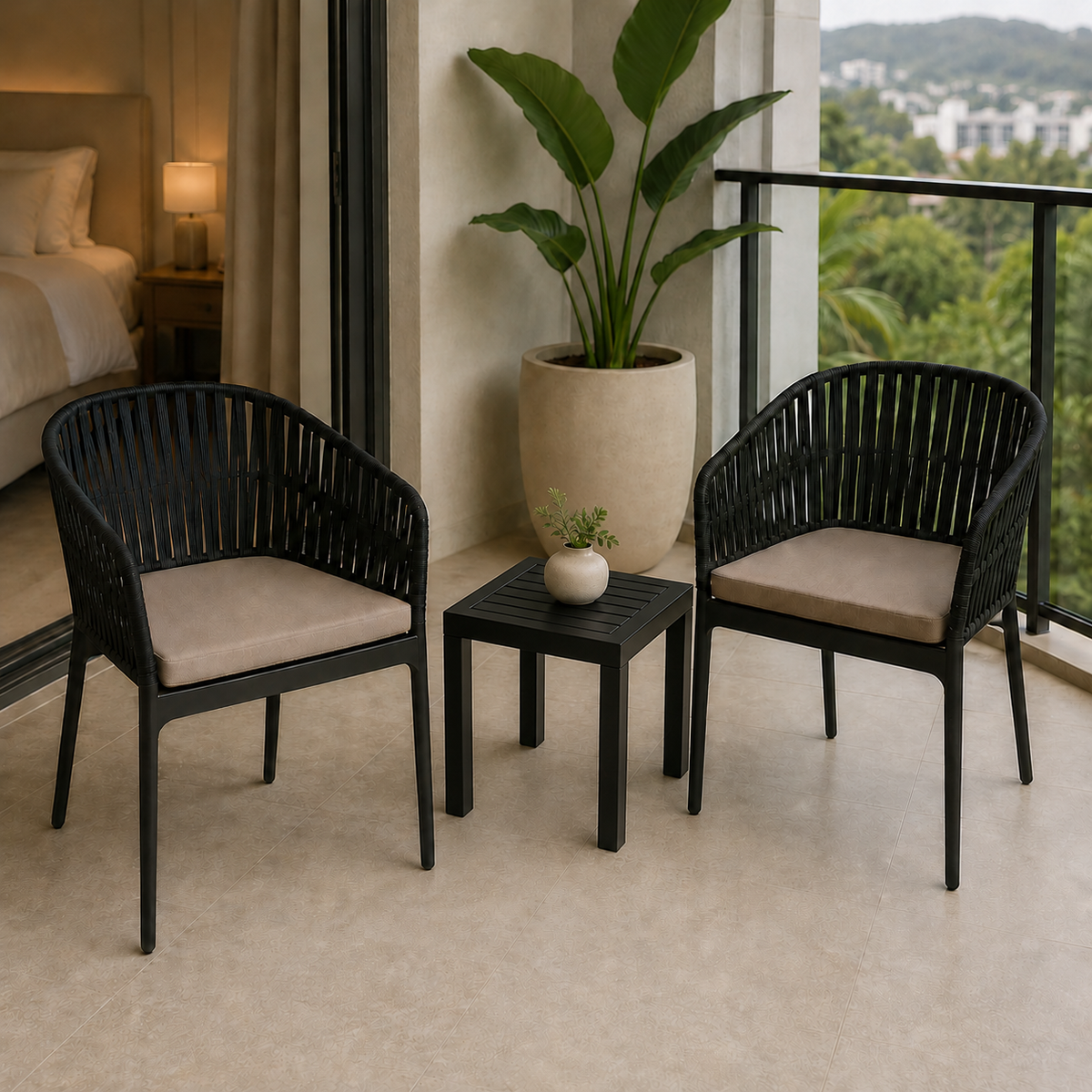Sillas COSTEIRA negras para terraza con cojinería exterior