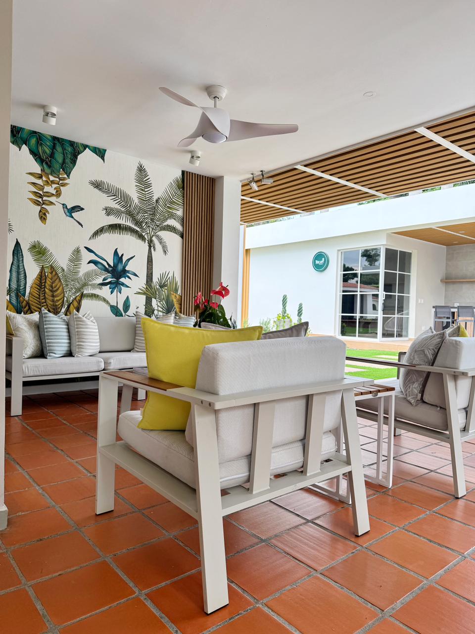 RECLINING AIR Balcony Set